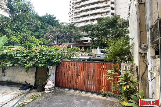 Detached House in Phrom Phong | Spacious 2-Bedroom, 3 Bathroom House, Prime Phrom Phong Location-2