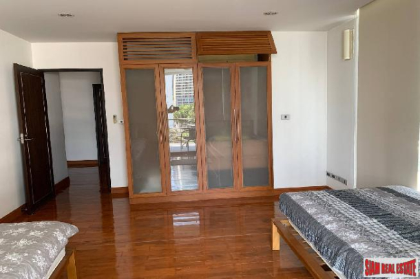 The Peaks Residence Condominium | 3 Bedrooms and 3 Bathrooms for Sale in Phrom Phong Area of Bangkok-12