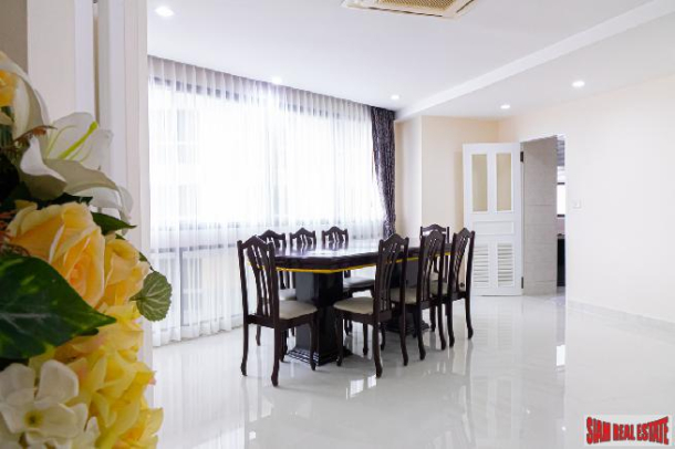 President Park Condominiums in Sukhumvit 24 | 3 Bedrooms and 3 Bathrooms in Phrom Phong Area of Bangkok-14