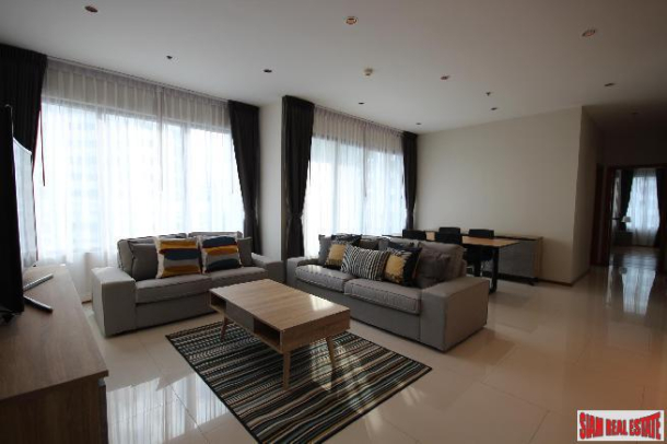 The Emporio Place | 2 Bedrooms and 2 Bathrooms for Rent in Phrom Phong Area of Bangkok-2