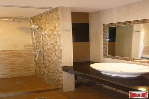 Baan Sukhumvit 36 | 2 Bedrooms and 2 Bathrooms Condominium for Rent in Thong Lor Area of Bangkok-11