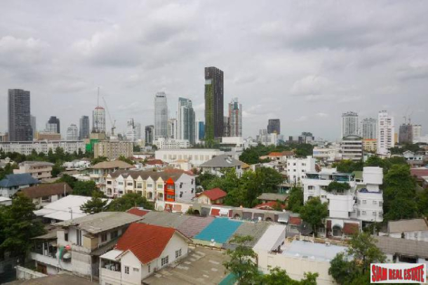 Baan Sukhumvit 36 | 2 Bedrooms and 2 Bathrooms Condominium for Rent in Thong Lor Area of Bangkok-6