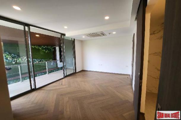 The Pillar Condominiums | 2 Bedrooms and 3 Bathrooms for Sale in Phra Khanong Area of Bangkok-19