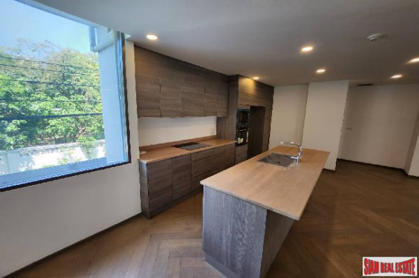 The Pillar Condominiums | 2 Bedrooms and 3 Bathrooms for Sale in Phra Khanong Area of Bangkok-2