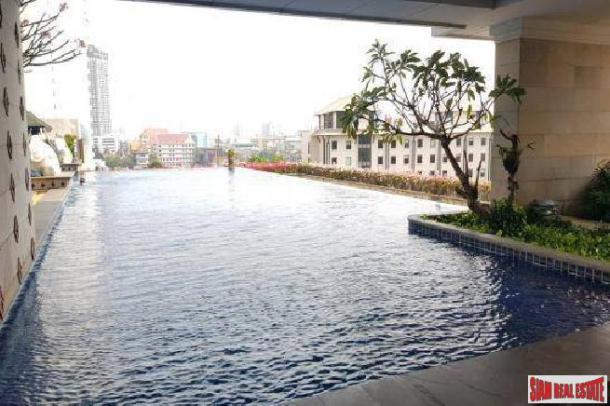 Baan Sathorn Chaopraya | Spacious 2-Bedroom Unit with River View, Modern Amenities, and Prime Location-13