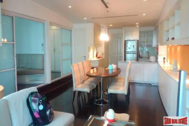 Baan Sathorn Chaopraya | Spacious 2-Bedroom Unit with River View, Modern Amenities, and Prime Location-3