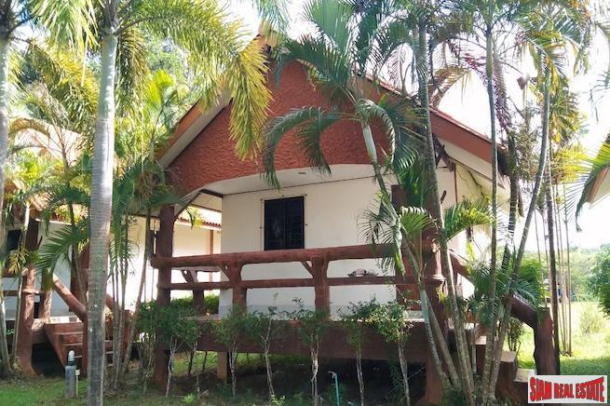 Lanta School Beach Resort | Cozy 14 Room Tropical Resort for Sale in Koh Lanta-14