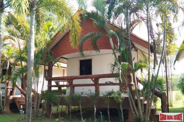 Lanta School Beach Resort | Cozy 14 Room Tropical Resort for Sale in Koh Lanta-4