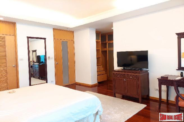 Esmeralda Apartment Sathon | 3 Bedrooms, 3 Bathrooms, and Balcony, Peaceful Compound-4