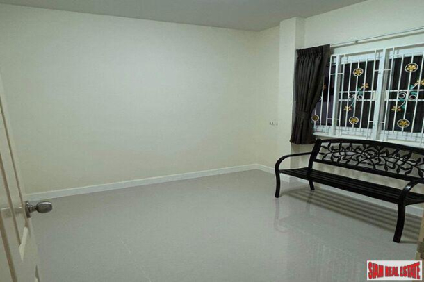 Phuket Villa Chaofah 2 | Three Bedroom Family Style House for Rent in Phuket Town - Pet Friendly-5