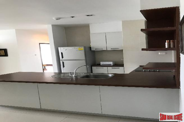 Sukhumvit City Resort | 2 Bedrooms and 87 Sqm, 26th Floor in Nana-2