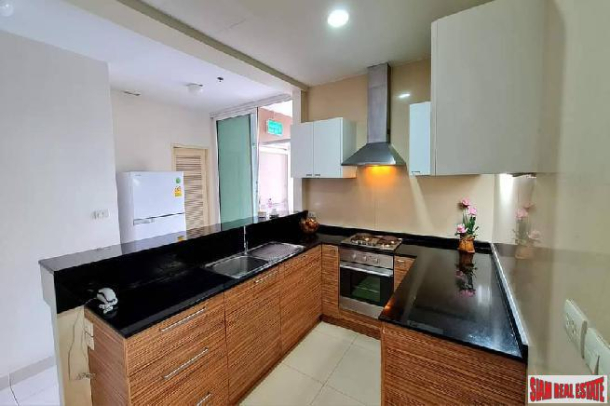 Piyathip Place Apartments | 3 Bedrooms and 3 Bathrooms for Rent in Phrom Phong Area of Bangkok-13