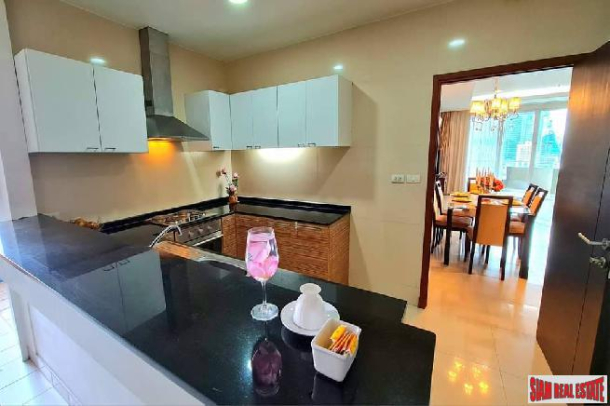 Piyathip Place Apartments | 3 Bedrooms and 3 Bathrooms for Rent in Phrom Phong Area of Bangkok-7