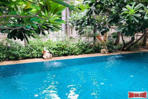 Beautiful 2-Storey Detached House in Phrom Phong | Preferable Rented as a Restaurant, Spa, or Showroom-11