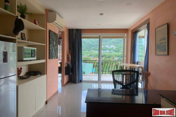 Saiyuan Buri | One Bedroom Corner Condo for Rent with Great Mountain Views-2