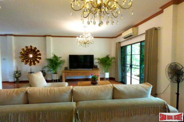 Attractive, Classic-style Residence With A Private Large Garden In A Peaceful Neighbourhood Close To Chiang Mai City.-13