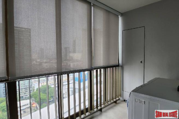 Ideo Sathon-Taksin Condominium | 2 Bedrooms and 2 Bathrooms Condominium for Rent in Krung Thon Buri Area of Bangkok-3