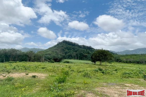A large plot of 101 rai with clear water stream and mountain view for sale in Khuekkhak, Phangnga-11