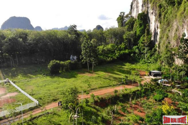 Two bedrooms pool villas with stunning cliff view for sale in Nongthaley, Krabi-3