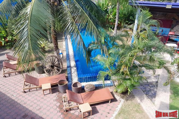 Large Country-Style Five Bedroom House with Large Private Pool & Gardens for Rent in Cherng Talay-4