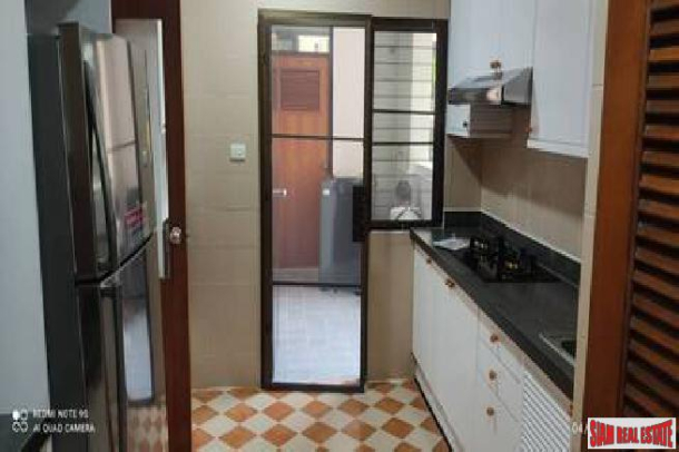 Sriratana Mansion 2 | 4 Bedrooms and 4 Bathrooms, 450 sqm, Bangkok-2