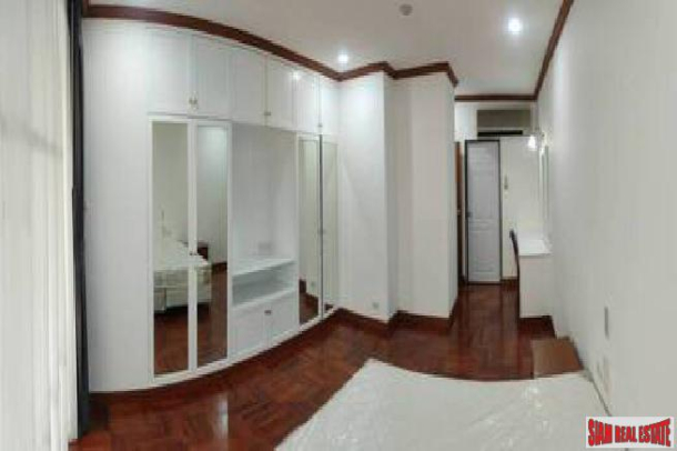 Sriratana Mansion 2 | 4 Bedrooms and 4 Bathrooms, 450 sqm, Bangkok-6