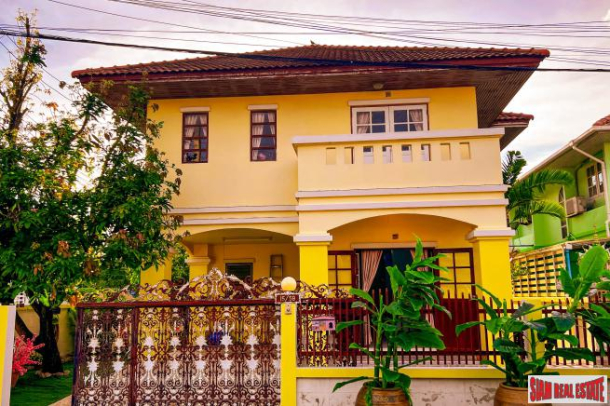 Charming 5 Bed House in a Gated Community 20 Minutes from Don Mueng International Airport-23