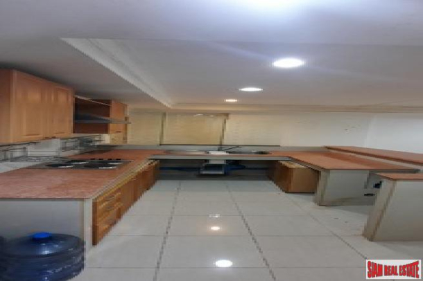 Diamond Tower Condo For Sale | 2 Bedrooms and 2 Bathrooms, 130.32 Sqm., Chong Nonsi-7