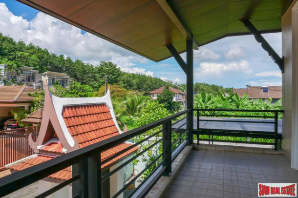 Baan Maneekram | Three Storey, Five  Bedroom Thai-Style House with Pool for Sale in Chalong-9