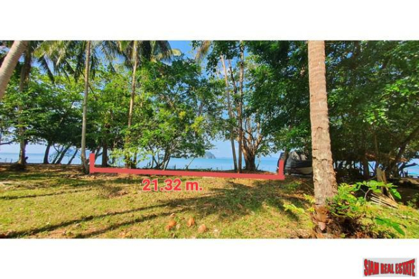 Almost 1 Rai beachfront with an incredible island view for sale in Khaothong, Krabi-8
