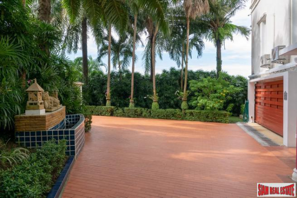 Horizon Village | Luxurious Five Bedroom House with Stunning Sea Views for Sale in Koh Sirey-21