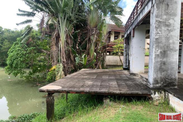Three Bedroom Lakefront Stand Alone House for Sale in Bang Jo, Cherng Talay-5