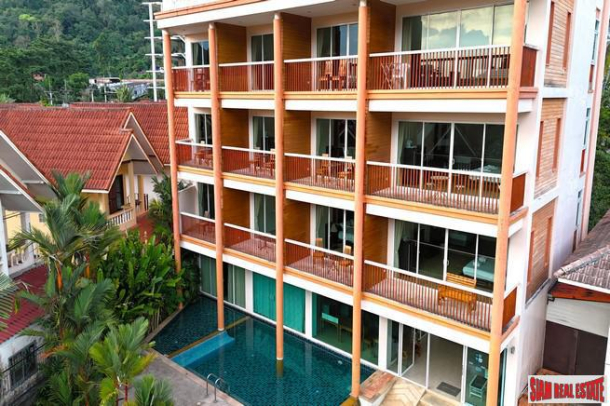 Charming 12-Room Hotel Boasting Mesmerizing Mountain Views for Sale in the Heart of Ao Nang, Krabi.-1