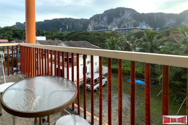 Charming 12-Room Hotel Boasting Mesmerizing Mountain Views for Sale in the Heart of Ao Nang, Krabi.-8