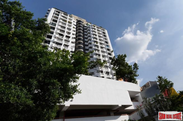 JC Tower | Elegant Newly Renovated to a High Standard 3 Bed Condo + Office at Thong Lor-25