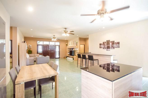 Spacious 4-Bedroom Villa in the Heart of Chalong, Mueang Phuket-6