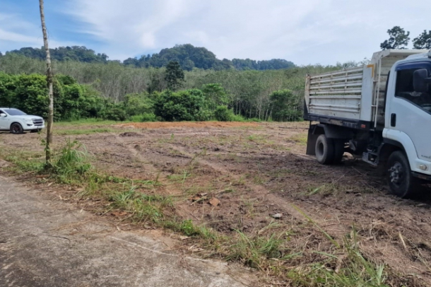 Flat & cleaned Land for sale, 2.5Rais-2