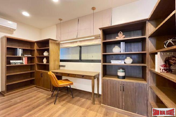 Townhouse in Silom | 240 sqm. and 4 bedrooms, 3 bathrooms-11