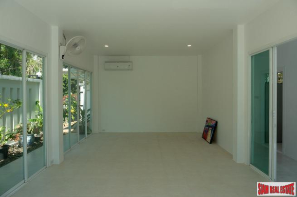 Gorgeous 3-Bed, 3-Bath Stand alone Villa for Rent in Chalong, Phuket-14
