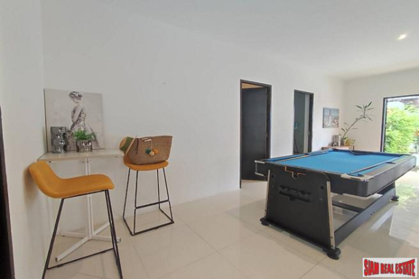Modern Luxury: 3-Bedroom, 3-Bathroom, House for Sale in Naiharn, Phuket-20