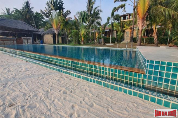 Gorgeous 2-Bed, 2-Bath, Sea View Villa for Sale in Coconut Island (Koh Maprao), Phuket-10