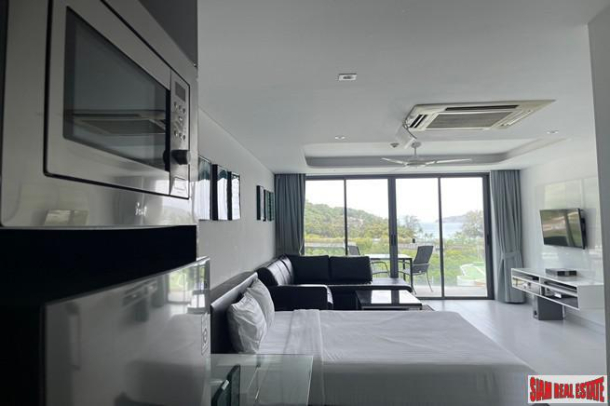Serene Oasis: 1-Bed, 1-Bath Condo with Scenic Sea and Mountain Views for Sale in Patong, Phuket-16