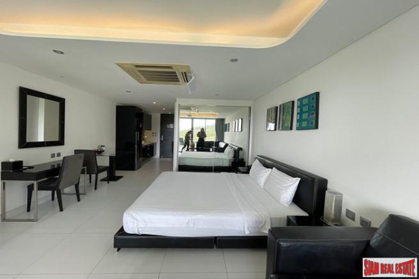 Serene Oasis: 1-Bed, 1-Bath Condo with Scenic Sea and Mountain Views for Sale in Patong, Phuket-22
