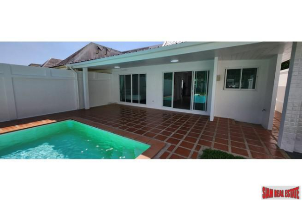 2 & 3 Bedroom Pool Villas with Scenic Mountain Views-5