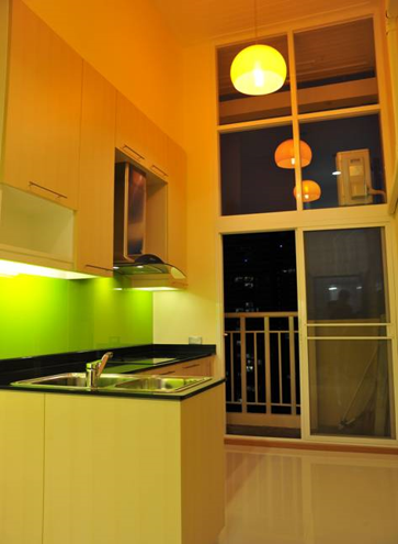 59 Heritage | Loft Style Corner Duplex Penthouse with Fantastic City Views on Sukhumvit 59-12