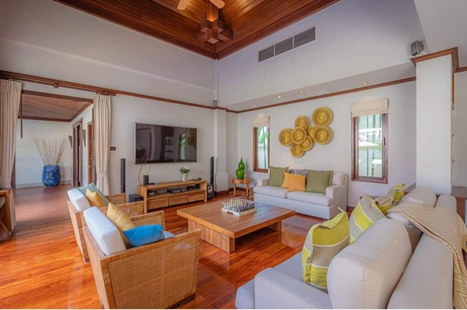 Experience Tranquil Luxury  3 Bed  4 Bath Oasis in Cherng Talay-2