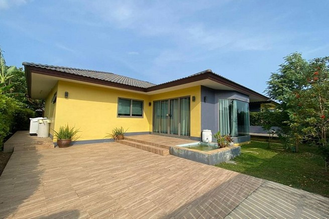 Sa Bai 3-Bedroom Pool Villa in CherngTalay-4
