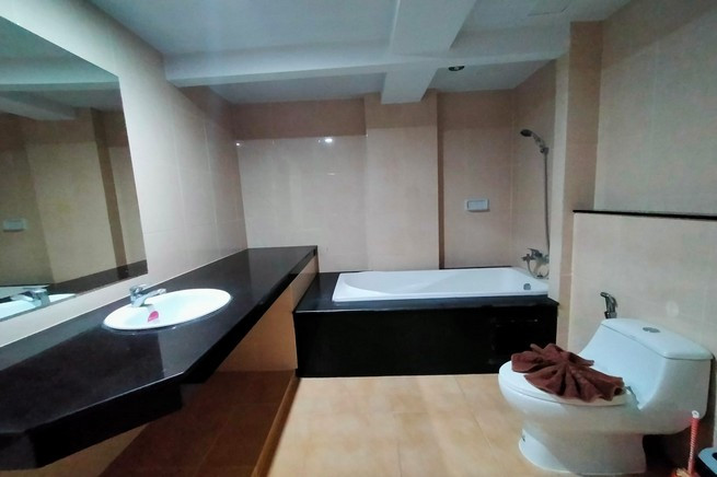 Rawai Seaview Condo Two Bedroom Two Bathroom-5