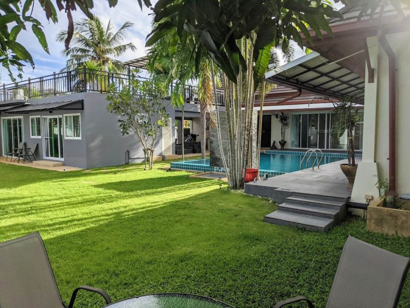 Spacious 5 bed 5 bath pool villa with 800 sqm garden in Rawai Phuket for long-term rent-17