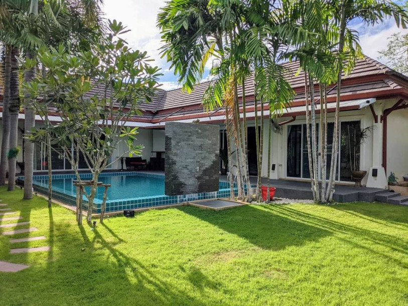 Spacious 5 bed 5 bath pool villa with 800 sqm garden in Rawai Phuket for long-term rent-2